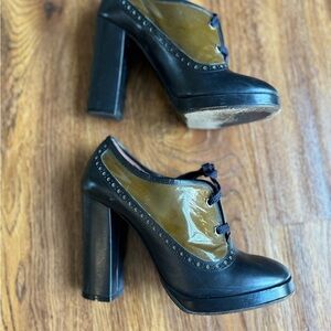 MARC JACOBS black and dark green leather tie up heels (36)